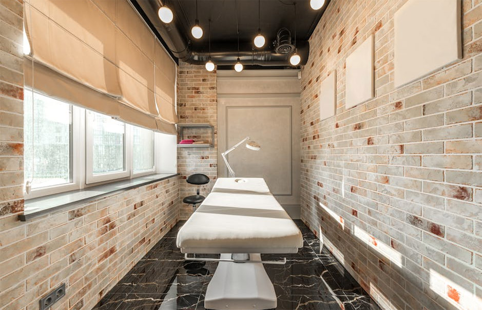 The Evolution of Spa Treatment Equipment: From Traditional to Tech-Driven