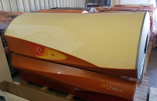 Soltron Race Tanning Bed